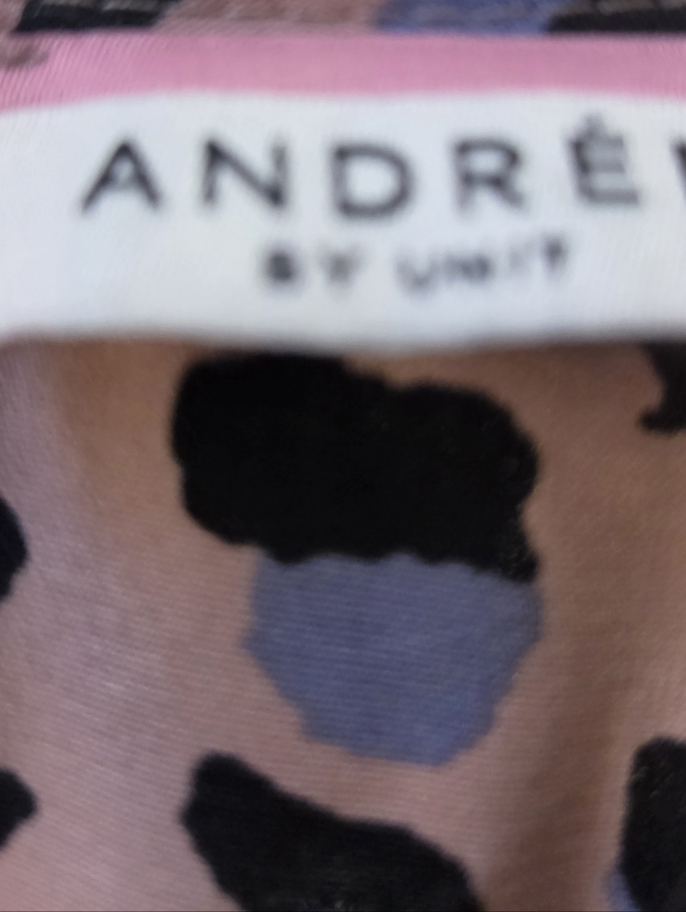 Andre'e by Unit Paisley & Leopard Print Blouse, Balloon Sleeves  Size Medium - Picture 10 of 11